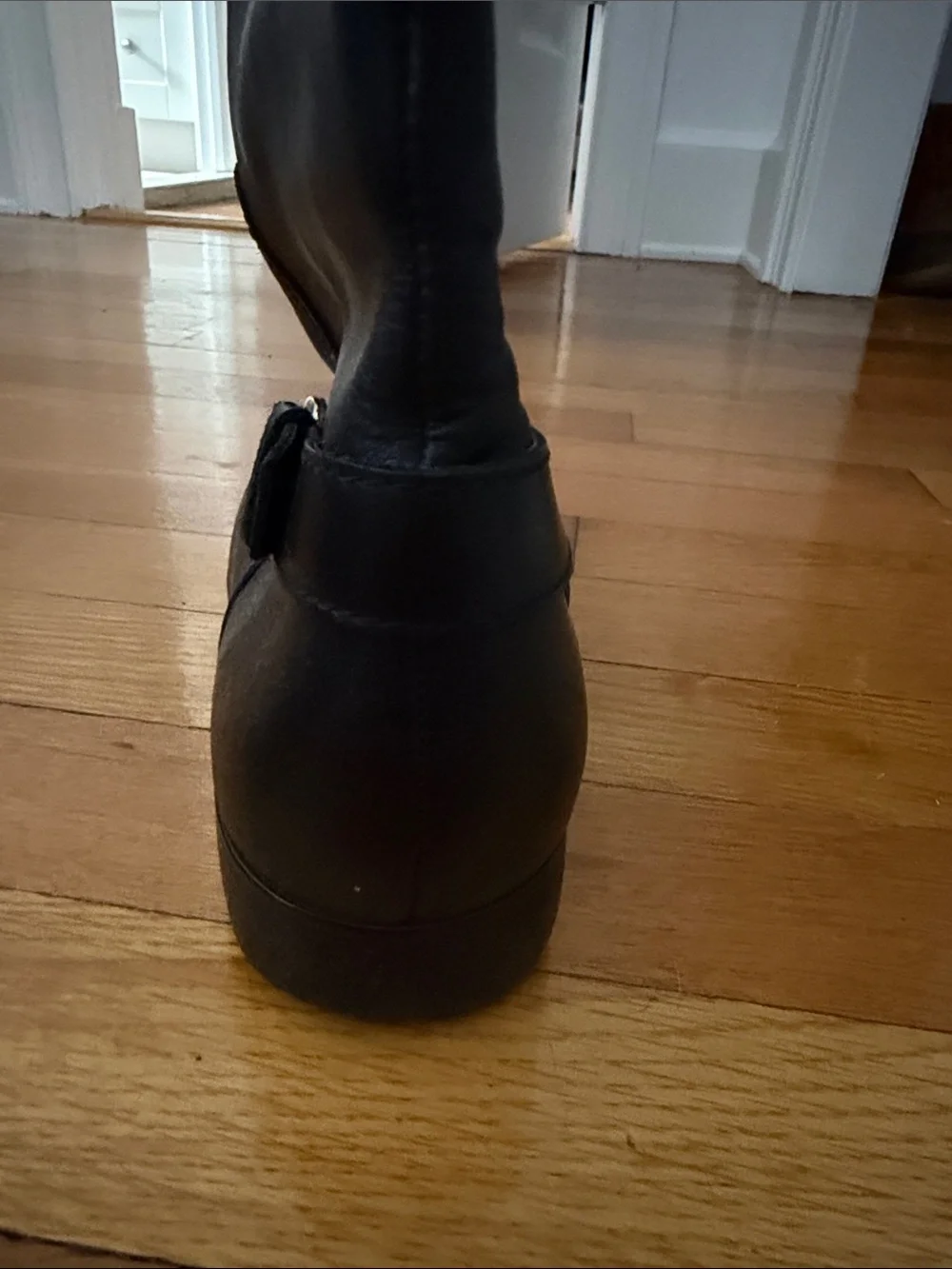 Lauren Ralph Lauren Women's Classic Black Knee-High Riding Boots 9.5